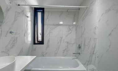 Alquiler Departamento 2 Amb con cochera baulera Brickell Tigre