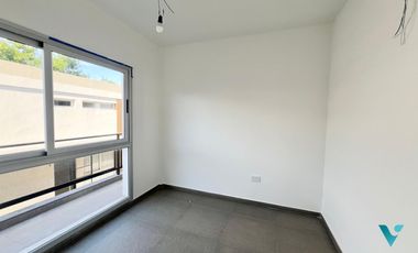 ALQUILER Departamento de 3 ambientes en Castelar a estrenar