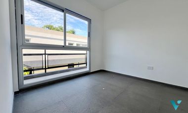 ALQUILER Departamento de 3 ambientes en Castelar a estrenar