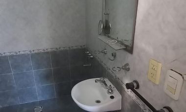 Alquiler de PH 3 ambientes con Patio en Gerli