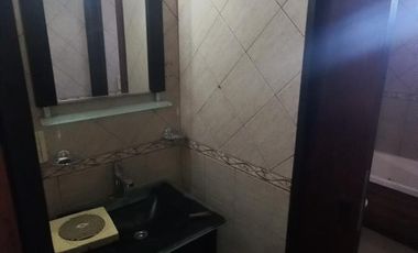 Alquiler de PH 3 ambientes con Patio en Gerli
