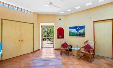 Casa en Venta en San Miguel de Allende – Con Departamento Independiente