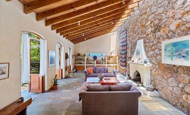 Casa en Venta en San Miguel de Allende – Con Departamento Independiente