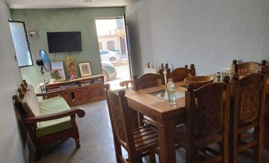 En Venta Casa para remodelar en San Miguel de Allende: Cerca del Centro