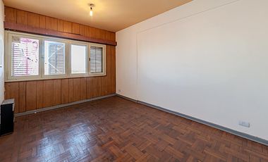 Departamento en Venta de 3 Ambientes en Avellaneda