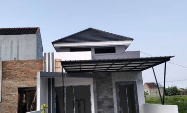 Jual murah  rumah baru  di Jombang  1 menit ke jalan raya