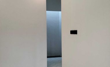 Jual murah  rumah baru  di Jombang  1 menit ke jalan raya