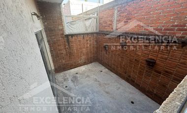 ¡Espacio versátil en renta en la Colonia Electricistas! 🔑🏡