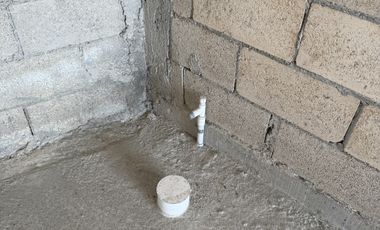 RENTA DE LOCAL COMERCIAL EN PLAZA CONKAL