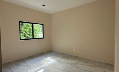 Moderno Townhouse en Venta en Privada con 40 casas en Chuburná