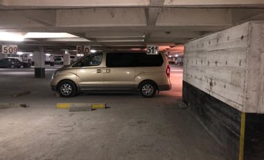 VENTA COCHERA ZONA CENTRO