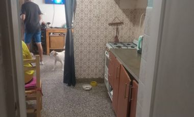 VENTA CASA MAS DEPARTAMENTO EXCELENTE ZONA,OPORTUNIDAD!!!!!!  DUCLOUT 500 -MONTE GRANDE- BAJO VALOR