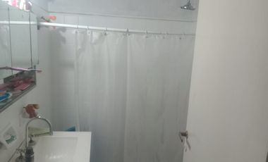VENTA CASA MAS DEPARTAMENTO EXCELENTE ZONA,OPORTUNIDAD!!!!!!  DUCLOUT 500 -MONTE GRANDE- BAJO VALOR
