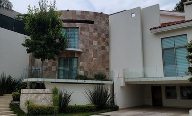 CASA AMUEBLADA EN RENTA  PUERTA DE HIERRO