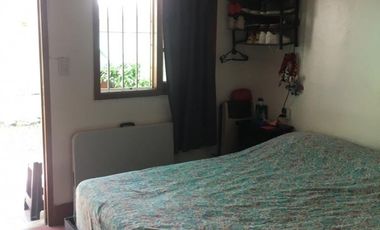 AMPLIA CASA CON DOBLE GARAGE + DPTO 2AMB. C/PATIO + MONO AMBIENTE EN PLANTA ALTA