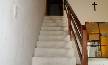 Duplex 2 Amb sobre calle principal