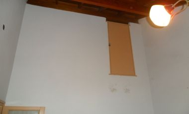 Hermosa casa de 3 amb. con todos los servicios