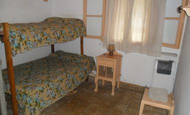 Hermosa casa de 3 amb. con todos los servicios
