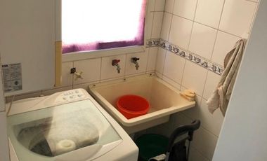 Dpto 2 amb con cochera y balcon, ubicado en Alsina 1948 L. de Zamora