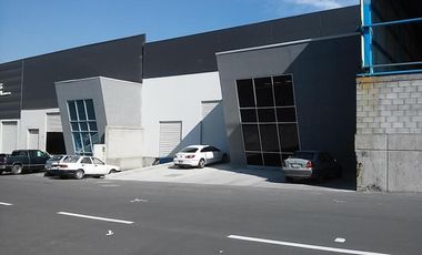 Se renta bodega comercial en Parque Industrial PYME Queretaro