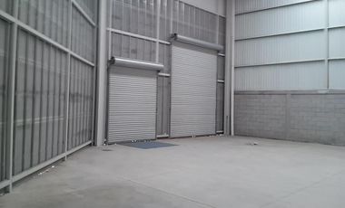 Se renta bodega comercial en Parque Industrial PYME Queretaro