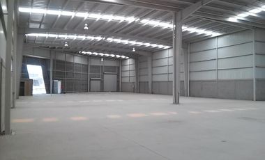 Se renta bodega comercial en Parque Industrial PYME Queretaro
