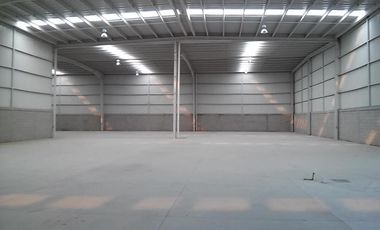 Se renta bodega comercial en Parque Industrial PYME Queretaro