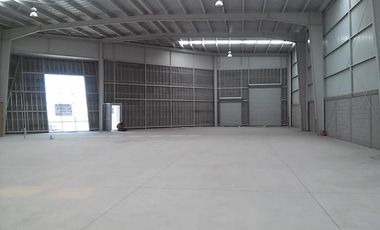 Se renta bodega comercial en Parque Industrial PYME Queretaro