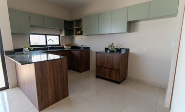 Casa en venta en Mérida, Privada Aldoria, conkal   (Cinna)