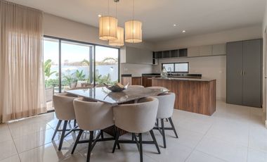 Casa en venta en Mérida, Privada Aldoria, conkal   (Aurea, una planta)
