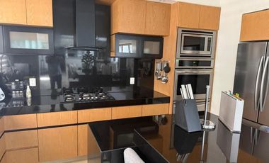 CASA EN VENTA EN LAGOS DEL SOL