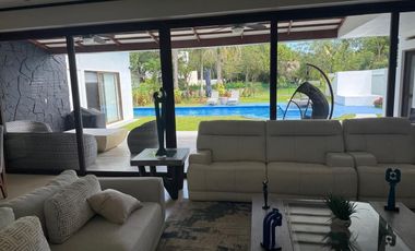 CASA EN VENTA EN LAGOS DEL SOL