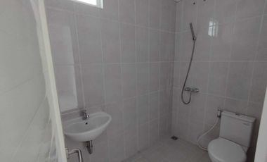 Disewakan Rumah  Rumah Baru Dian istana Cluster GGG