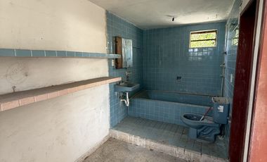 Casa para remodelar en venta en el Barrio de Santa Ana