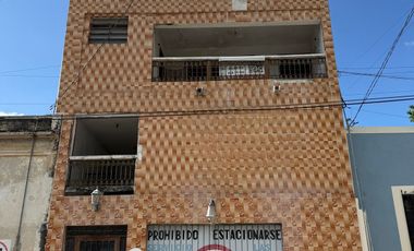 Casa para remodelar en venta en el Barrio de Santa Ana