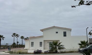 Casa En Venta NUEVA en Ensenada Bajamar Golf Resort