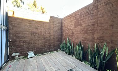 Casa en Venta con Acabados de Lujo en Boskia Residencial Santa Ana Tepetitlán