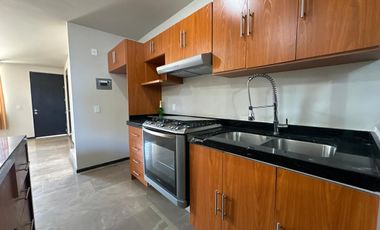 Casa en Venta con Acabados de Lujo en Boskia Residencial Santa Ana Tepetitlán