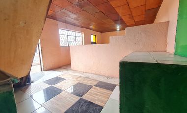 Venta Casa Independiente de 71 m² en Terreno de 291 m², San Fernando Sur de Quito