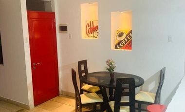 VENTA DE CASA DE PLAYA MULTIFAMILIAR EN LA PLANICIE, PUNTA HERMOSA
