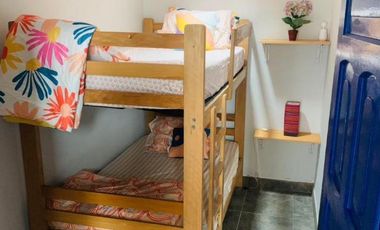 VENTA DE CASA DE PLAYA MULTIFAMILIAR EN LA PLANICIE, PUNTA HERMOSA