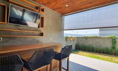 Exclusiva residencia Altozano Qro con vista espectacular, 3 recámaras y 3.5 baños