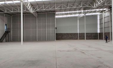 Renta 1513 M2 nave industrial Tekno, Ubicación a 500 m de la Planta Toyota