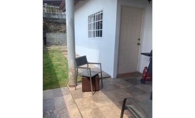 VENDO CASA EN BRISAS DEL GOLF