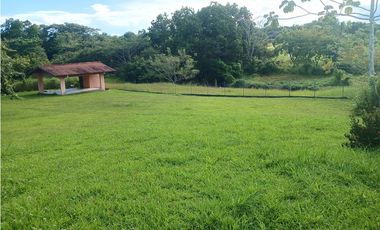 TERRENO / EL HIGO SAN CARLOS /1516M / GAZEBO DE CEMENTO