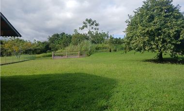 TERRENO / EL HIGO SAN CARLOS /1516M / GAZEBO DE CEMENTO