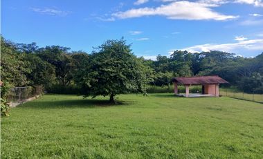 TERRENO / EL HIGO SAN CARLOS /1516M / GAZEBO DE CEMENTO