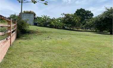 TERRENO / EL HIGO SAN CARLOS /1516M / GAZEBO DE CEMENTO
