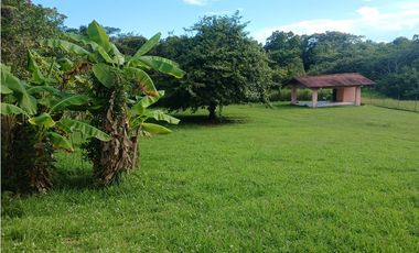 TERRENO / EL HIGO SAN CARLOS /1516M / GAZEBO DE CEMENTO