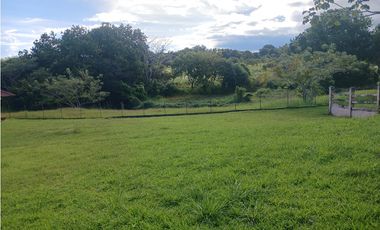 TERRENO / EL HIGO SAN CARLOS /1516M / GAZEBO DE CEMENTO